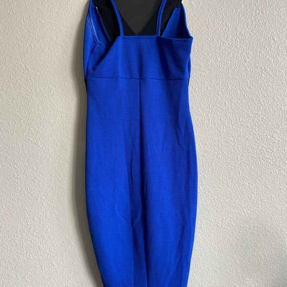 BodyCon Dress! - Picture 11 of 14